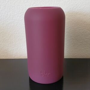 NWOT Bkr Valentina Sleeve - Size big